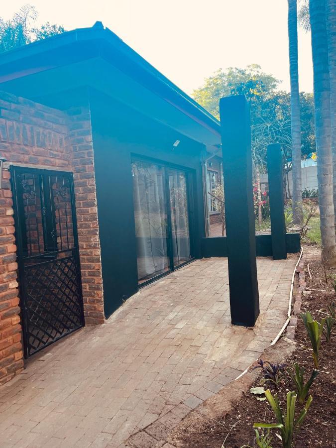 The Hart House Bed & Breakfast Hartbeespoort Exterior photo